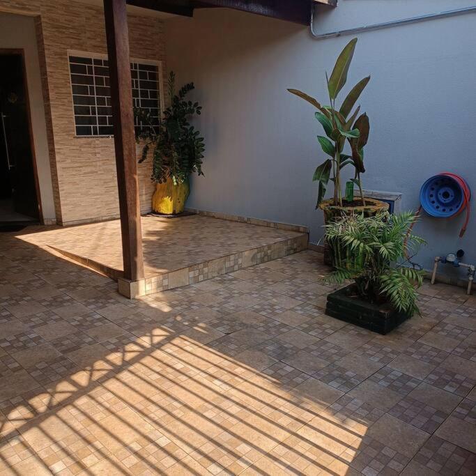 Gray House 4 Londrina - Pr Villa Dış mekan fotoğraf