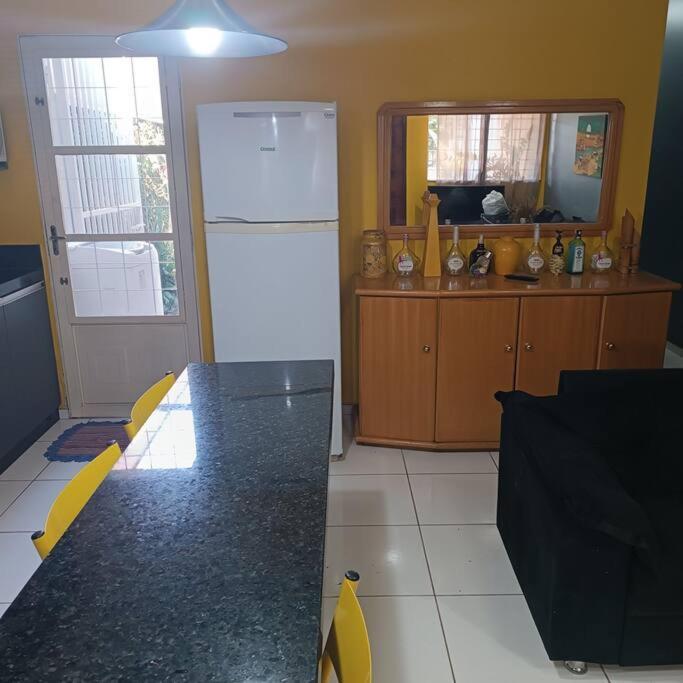 Gray House 4 Londrina - Pr Villa Dış mekan fotoğraf