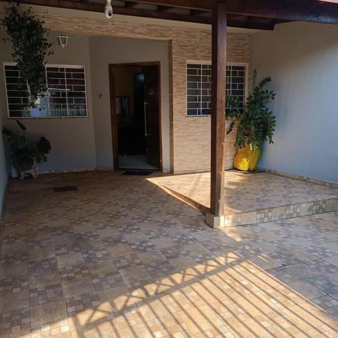 Gray House 4 Londrina - Pr Villa Dış mekan fotoğraf